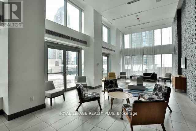 812 - 360 Square One Drive, Mississauga (city Centre), Ontario