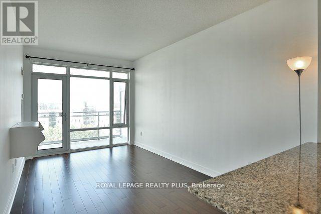 812 - 360 Square One Drive, Mississauga (city Centre), Ontario
