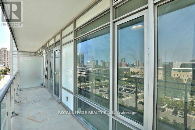 812 - 360 Square One Drive, Mississauga (city Centre), Ontario