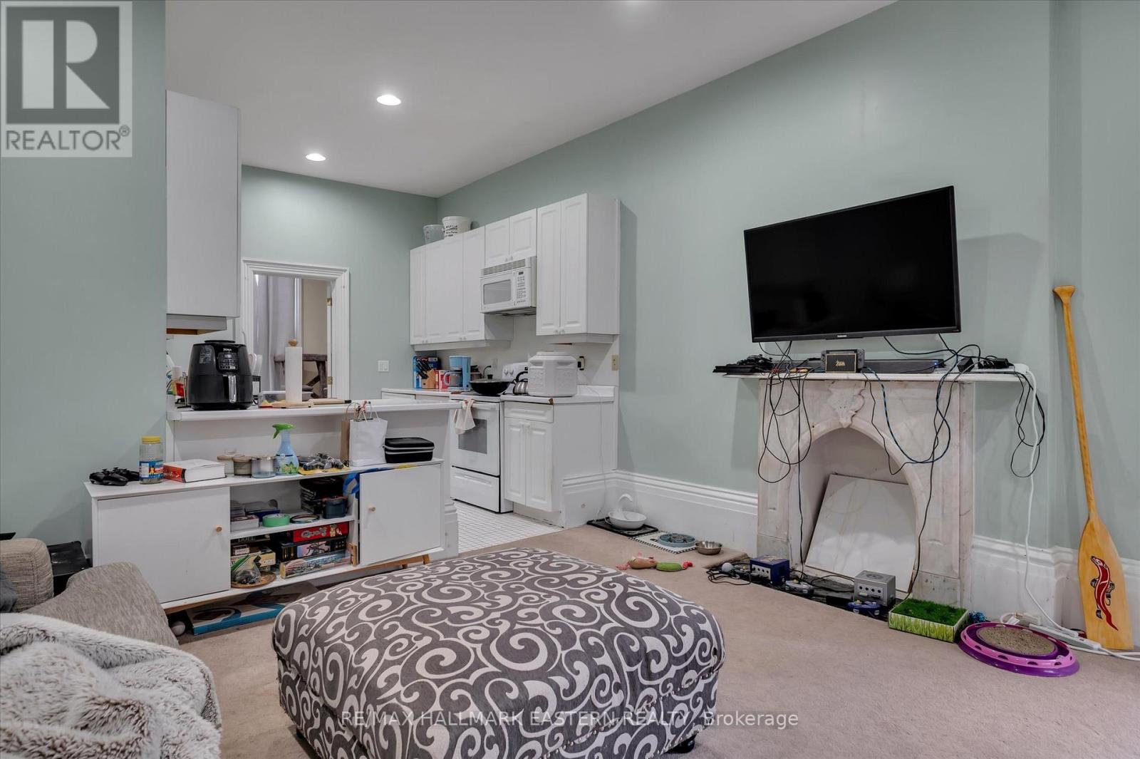 236 Burnham Street, Peterborough (ashburnham Ward 4), Ontario