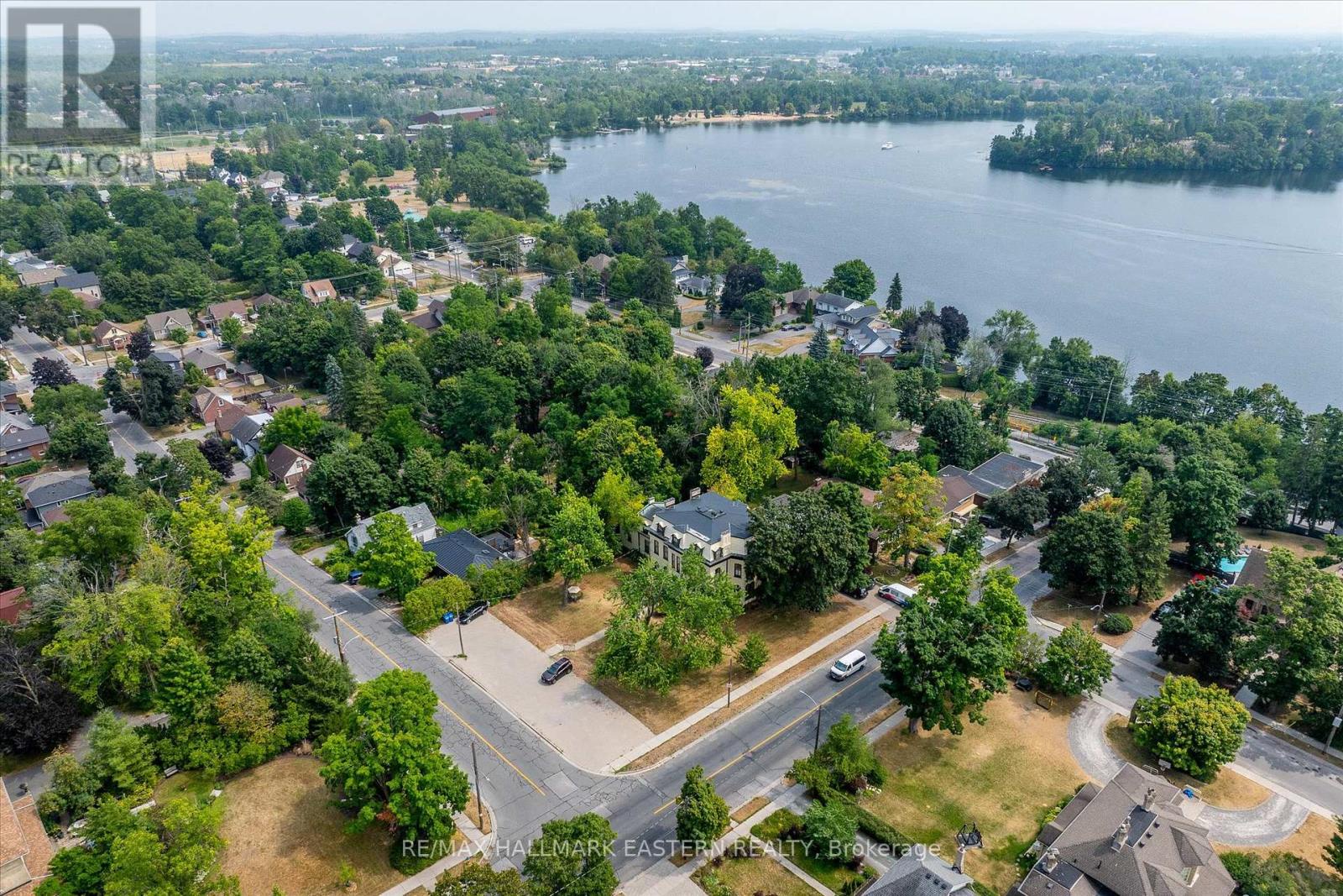 236 Burnham Street, Peterborough (ashburnham Ward 4), Ontario