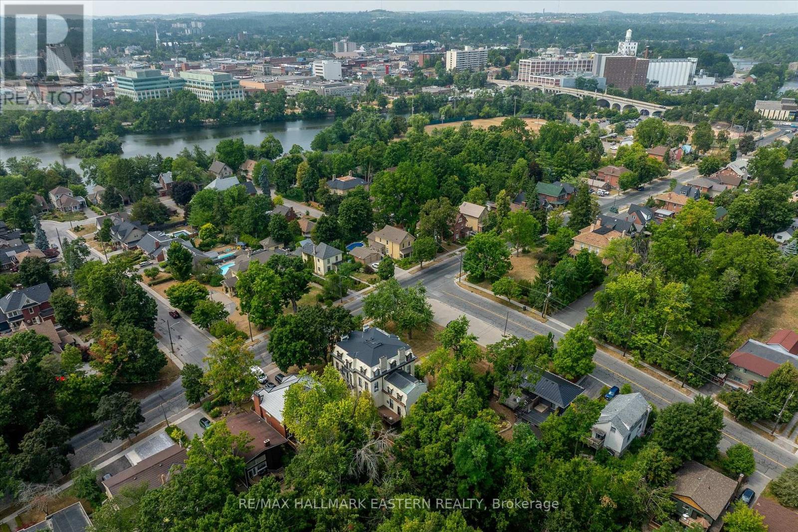 236 Burnham Street, Peterborough (ashburnham Ward 4), Ontario