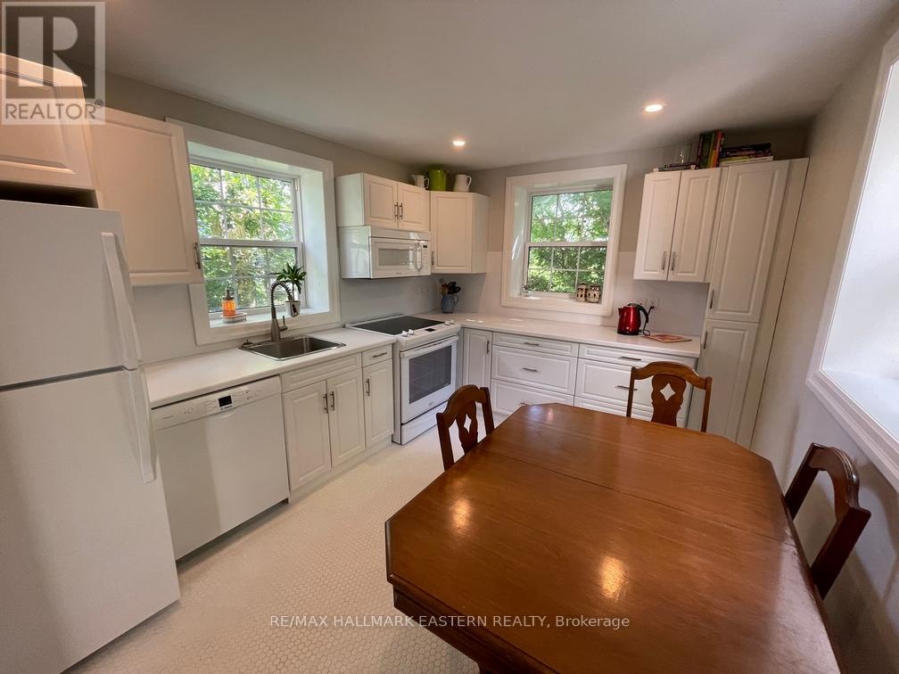 236 Burnham Street, Peterborough (ashburnham Ward 4), Ontario