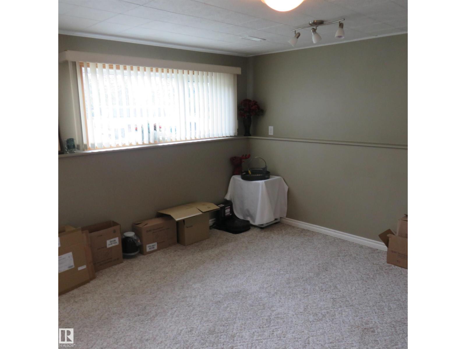 12904 95 St Nw, Edmonton, Alberta