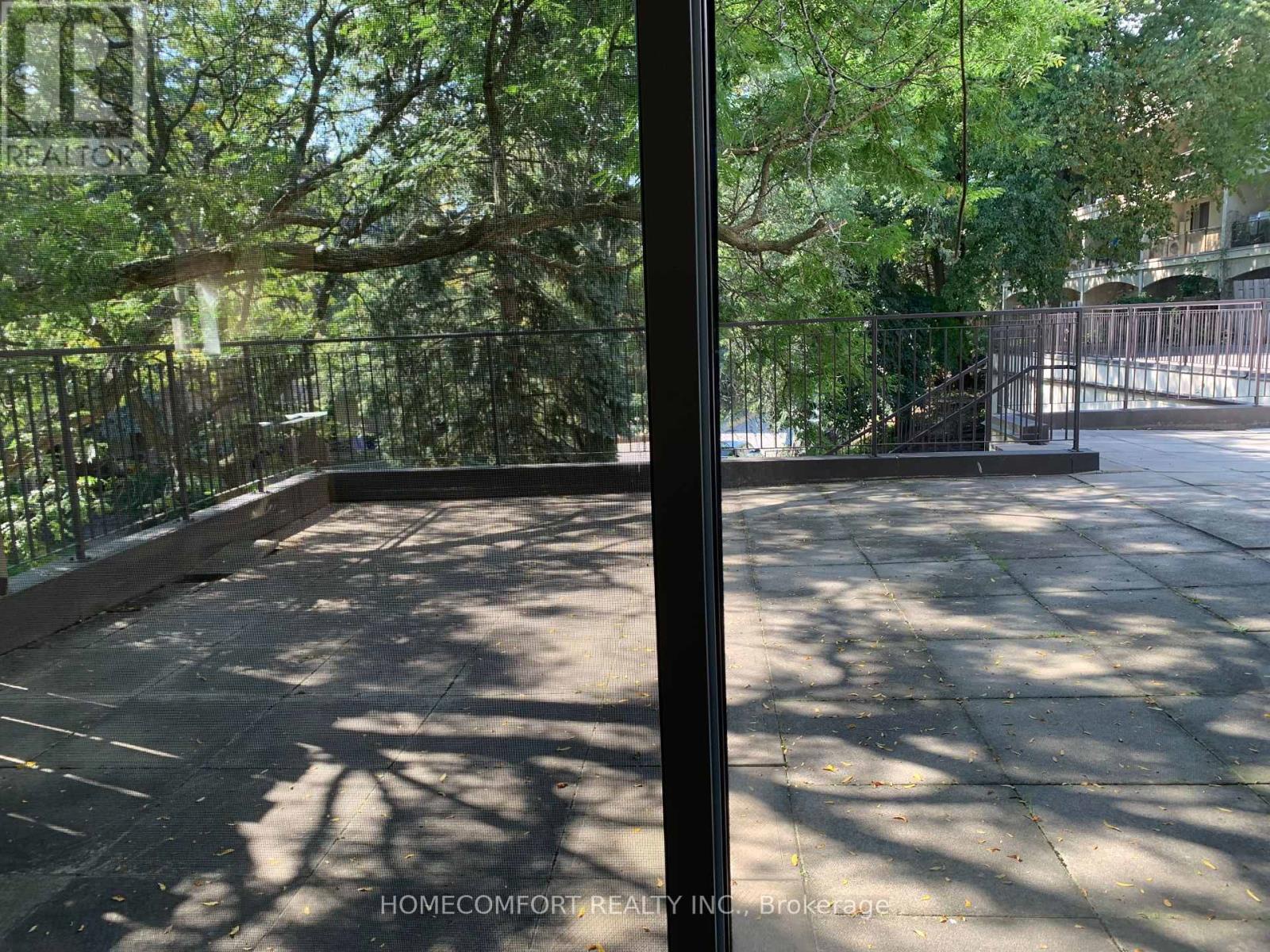 104 - 3740 Don Mills Road, Toronto (hillcrest Village), Ontario