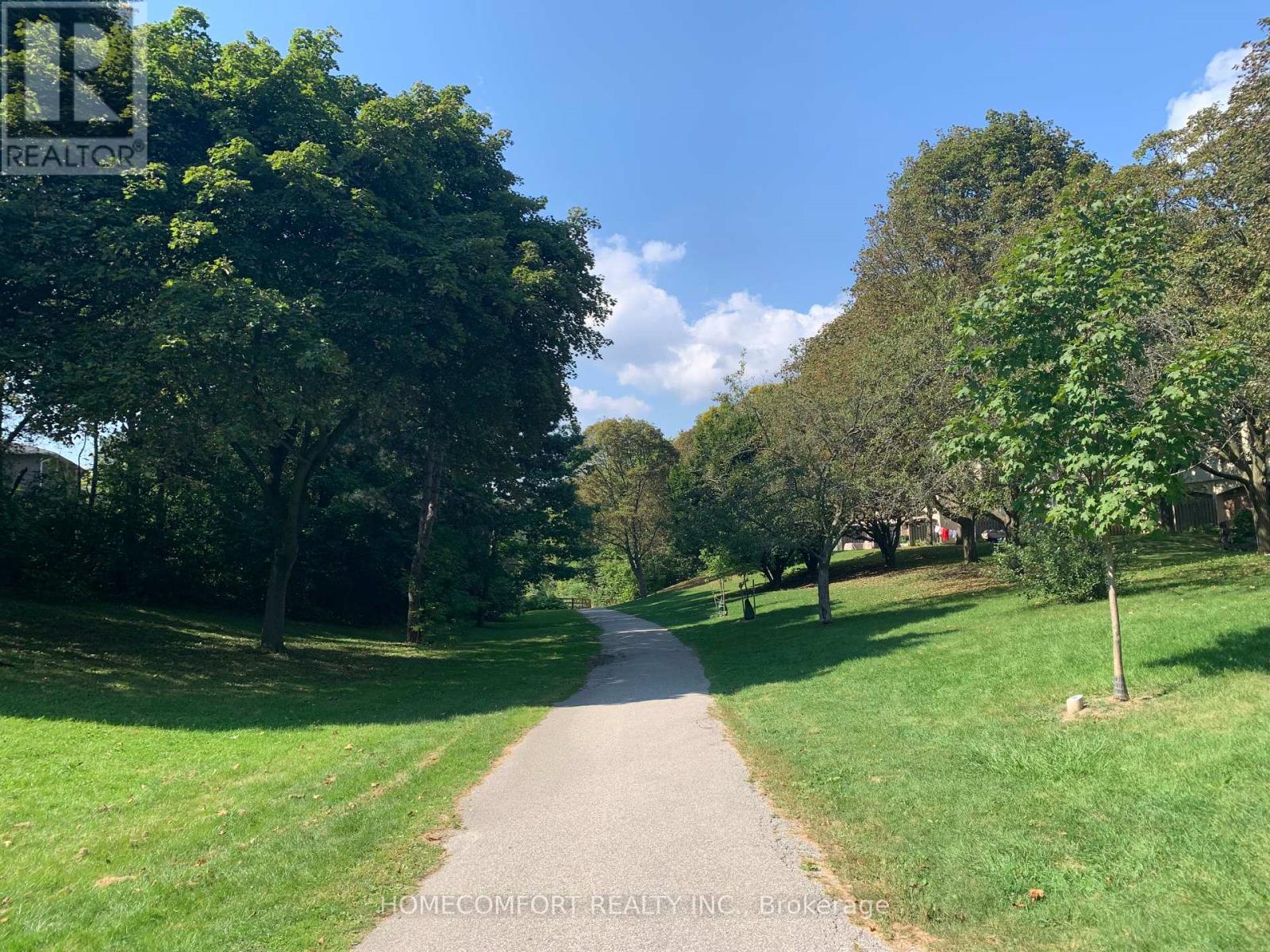 104 - 3740 Don Mills Road, Toronto (hillcrest Village), Ontario