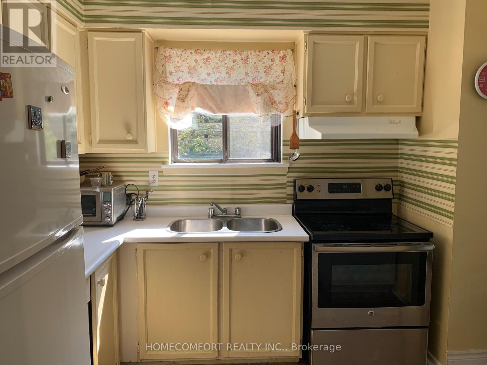 104 - 3740 Don Mills Road, Toronto (hillcrest Village), Ontario