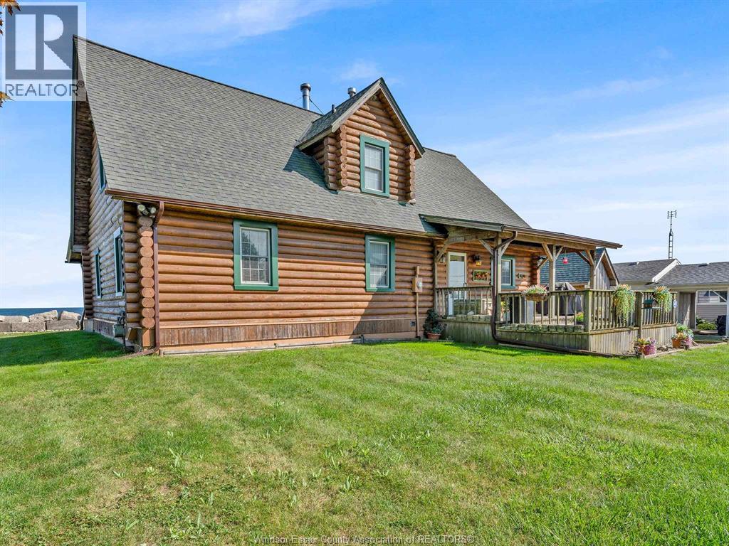 226 Cotterie Park, Leamington, Ontario