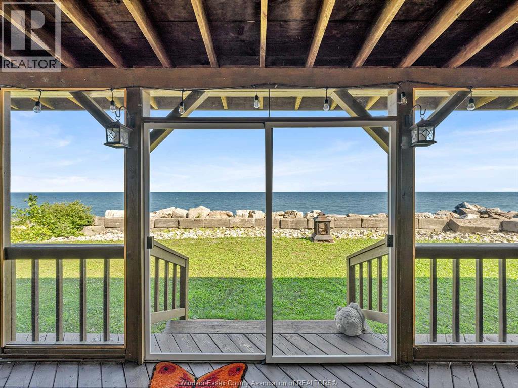 226 Cotterie Park, Leamington, Ontario