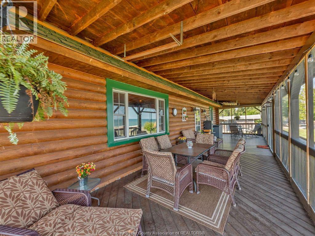 226 Cotterie Park, Leamington, Ontario