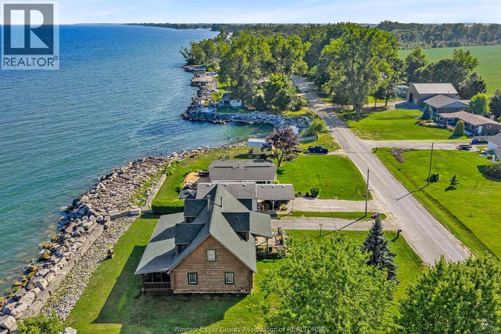 226 Cotterie Park, Leamington, Ontario