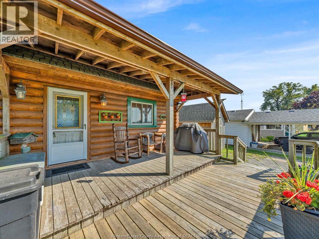 226 Cotterie Park, Leamington, Ontario