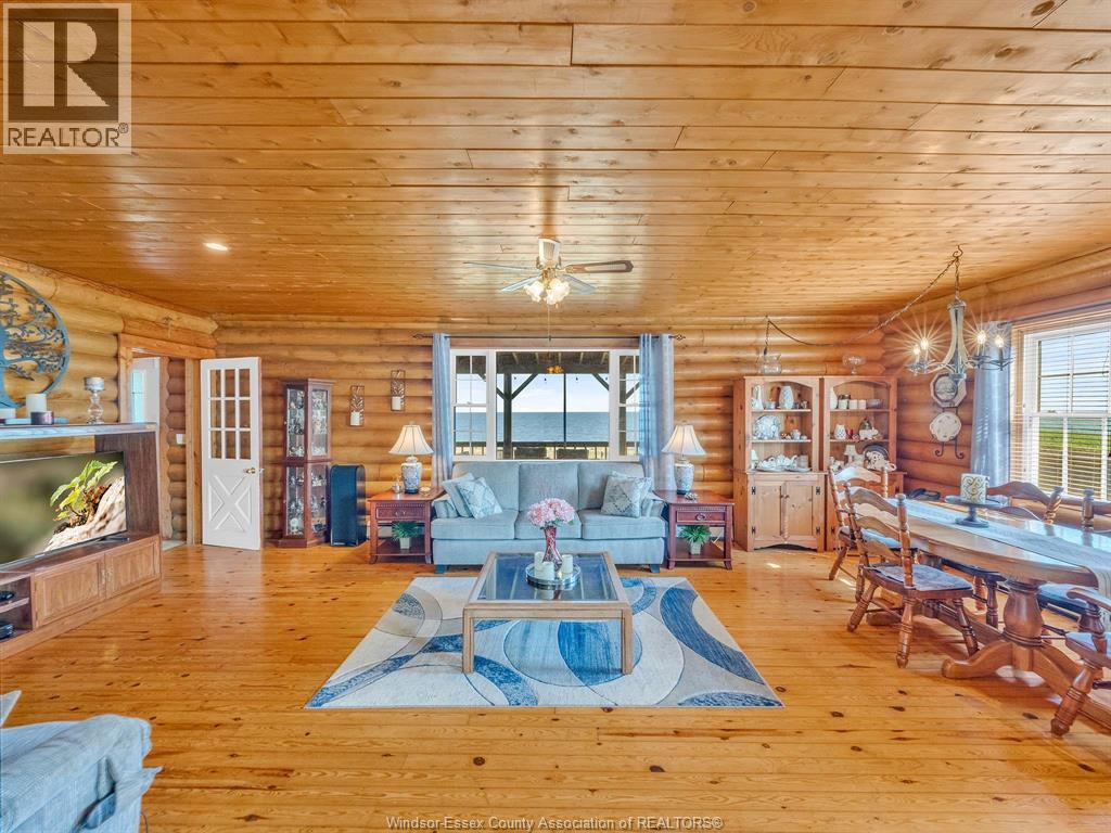 226 Cotterie Park, Leamington, Ontario