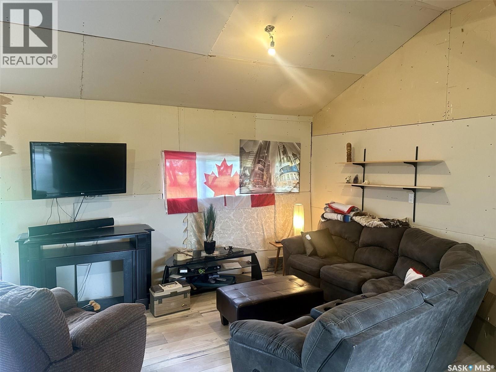 3 Poplar Street, Ruddell, Saskatchewan