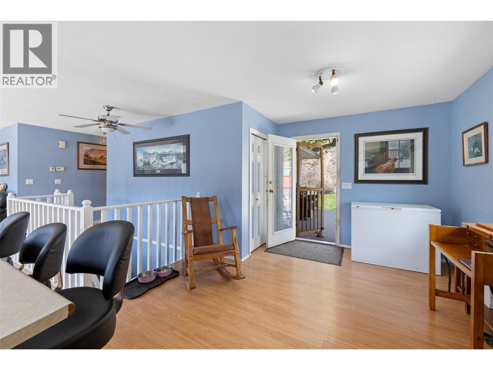 7114 Goshawk Road, Kelowna, British Columbia