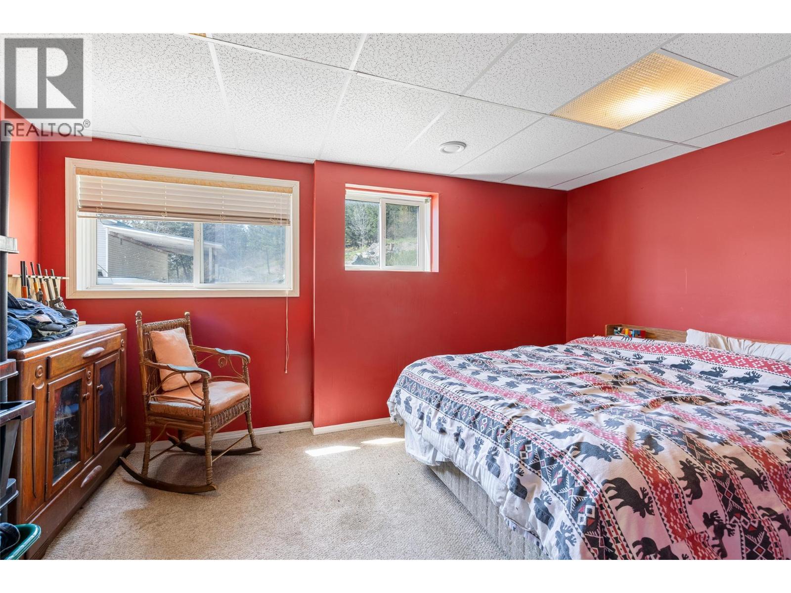 7114 Goshawk Road, Kelowna, British Columbia