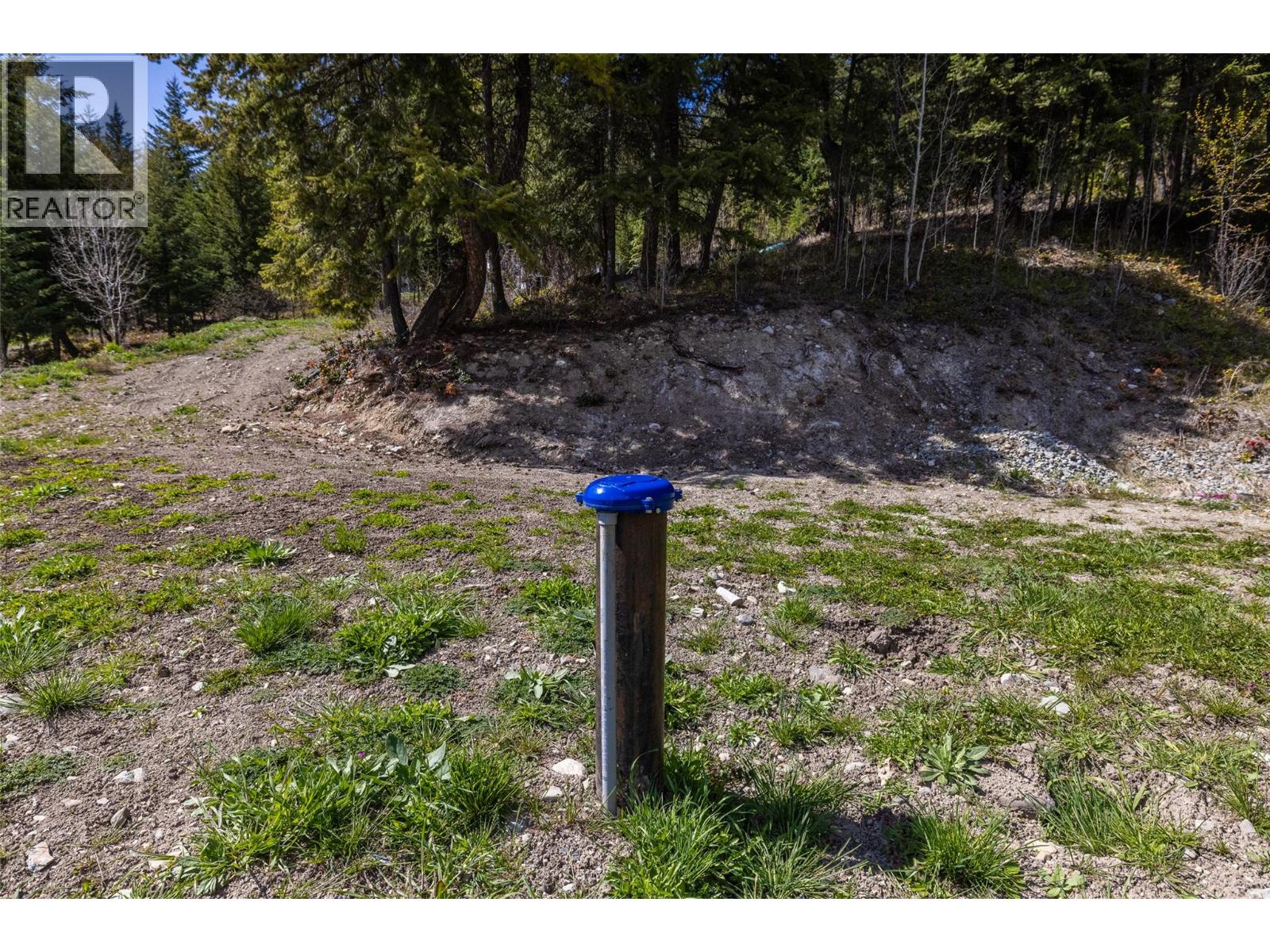 7114 Goshawk Road, Kelowna, British Columbia