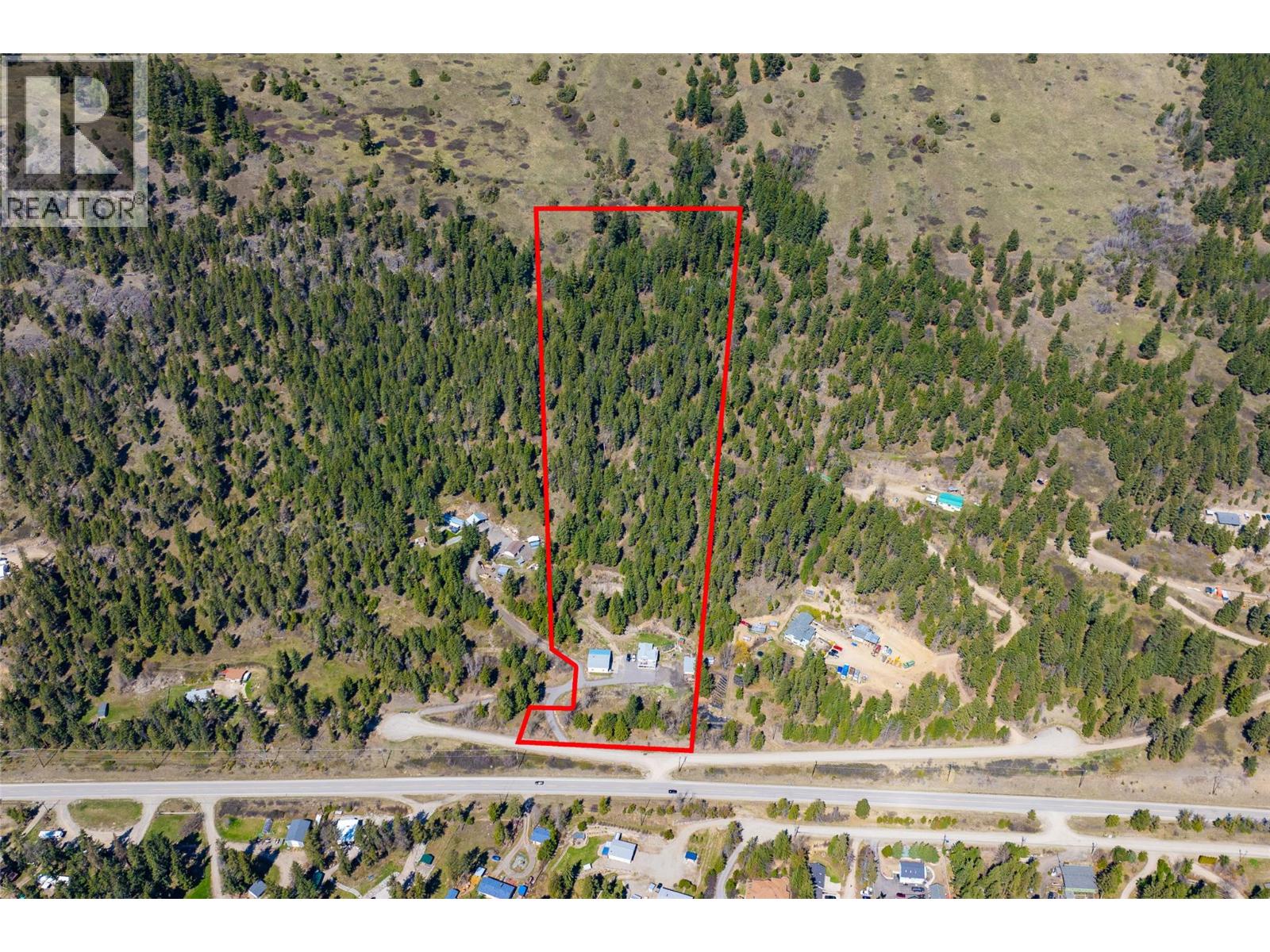 7114 Goshawk Road, Kelowna, British Columbia