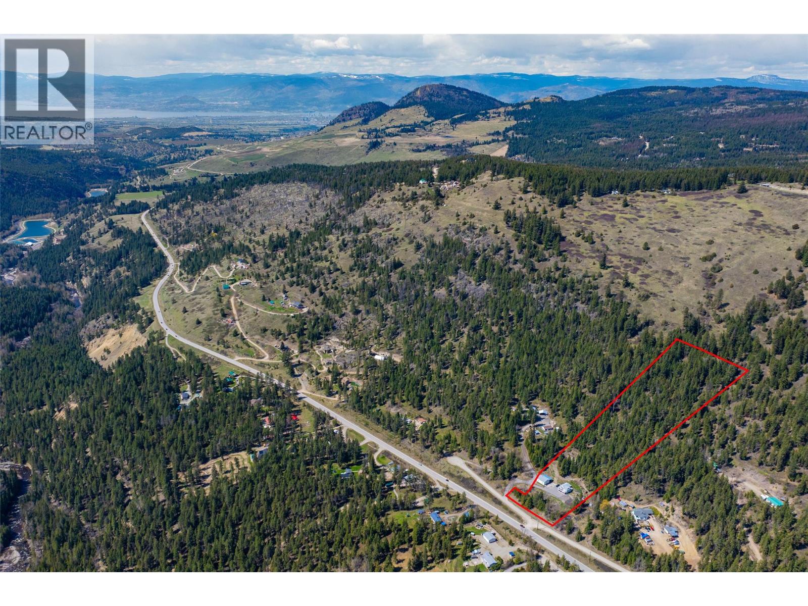 7114 Goshawk Road, Kelowna, British Columbia