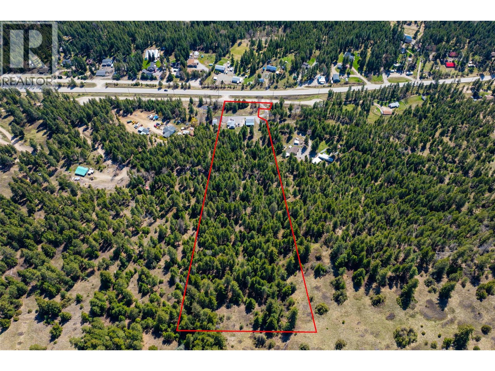 7114 Goshawk Road, Kelowna, British Columbia