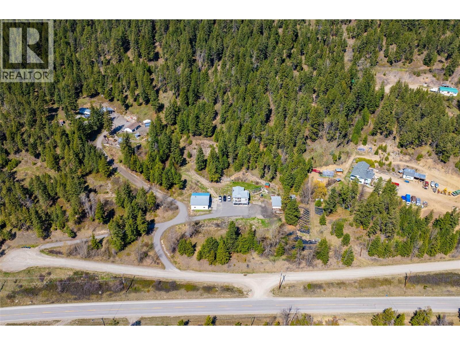 7114 Goshawk Road, Kelowna, British Columbia