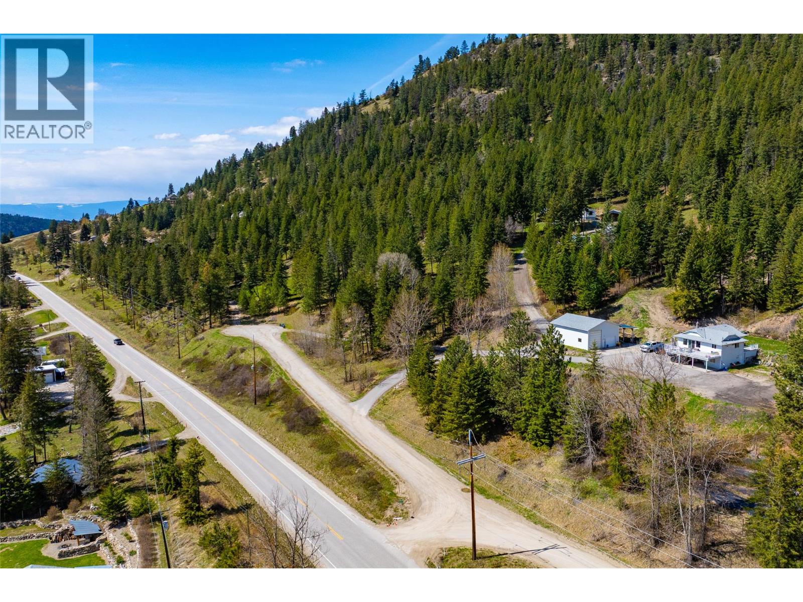 7114 Goshawk Road, Kelowna, British Columbia