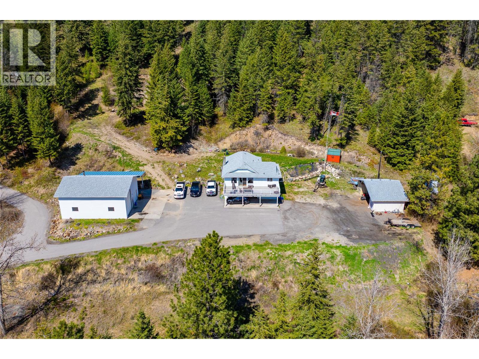 7114 Goshawk Road, Kelowna, British Columbia