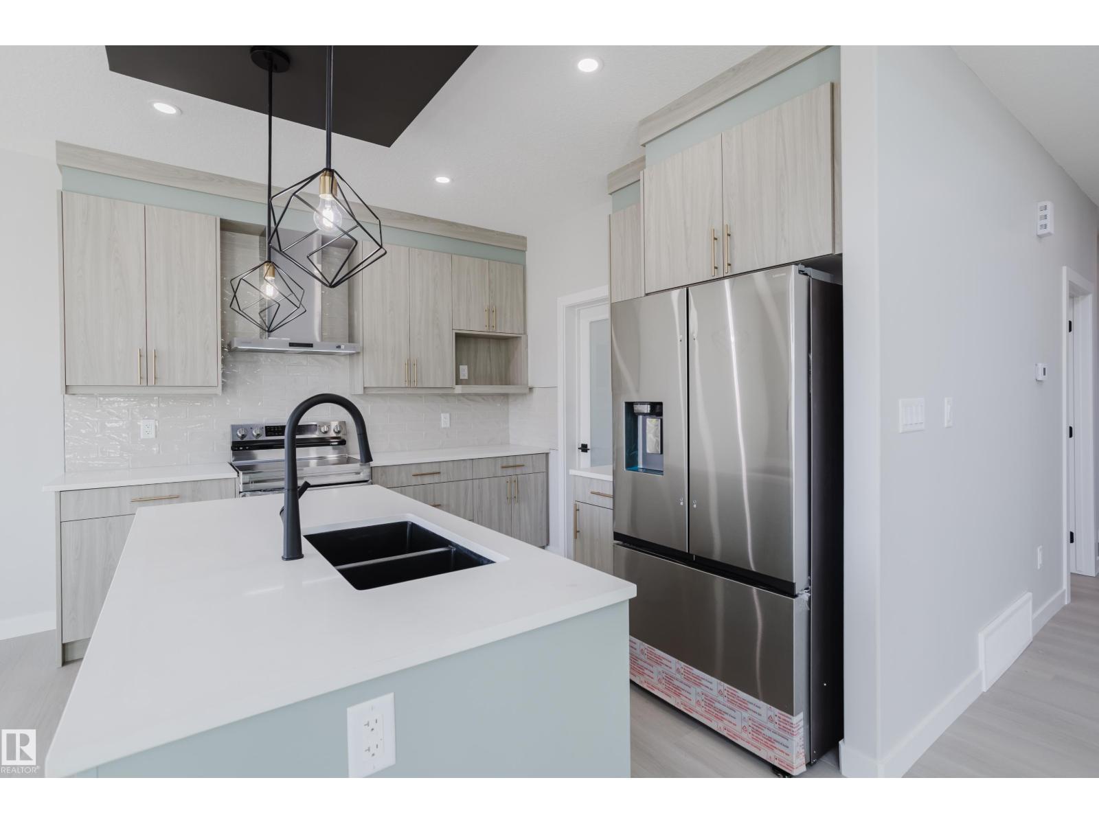 147 Caledonia Dr, Leduc, Alberta