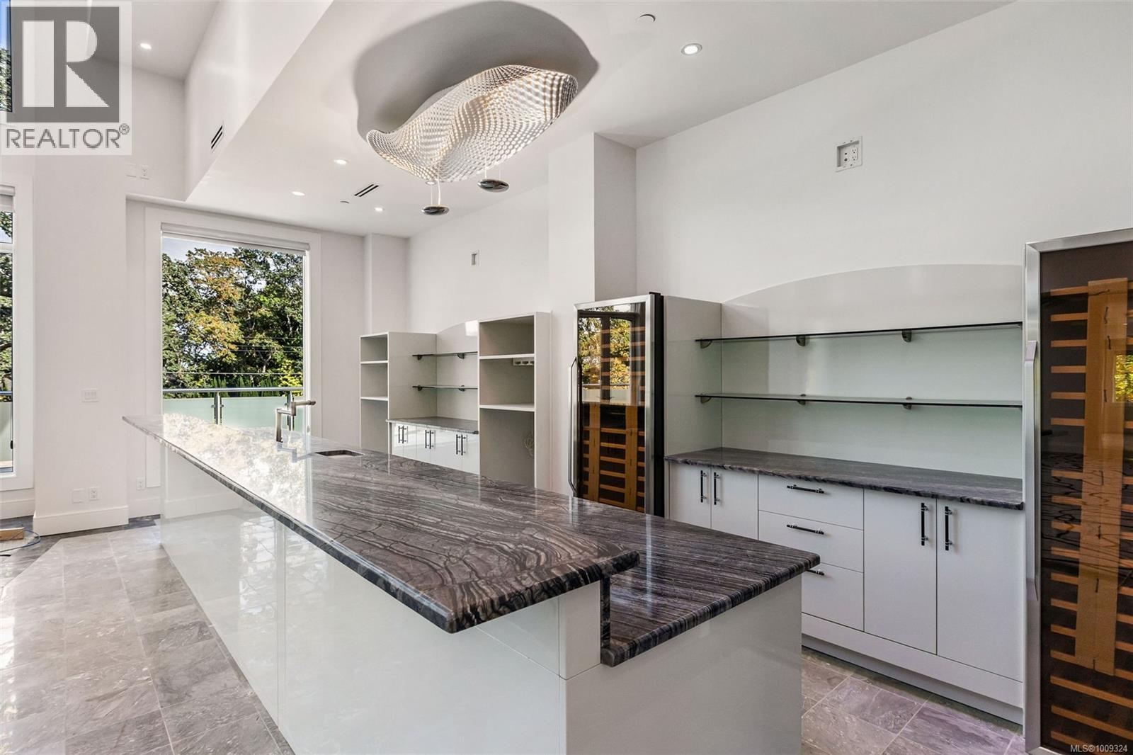 3355 Midland Rd, Oak Bay, British Columbia