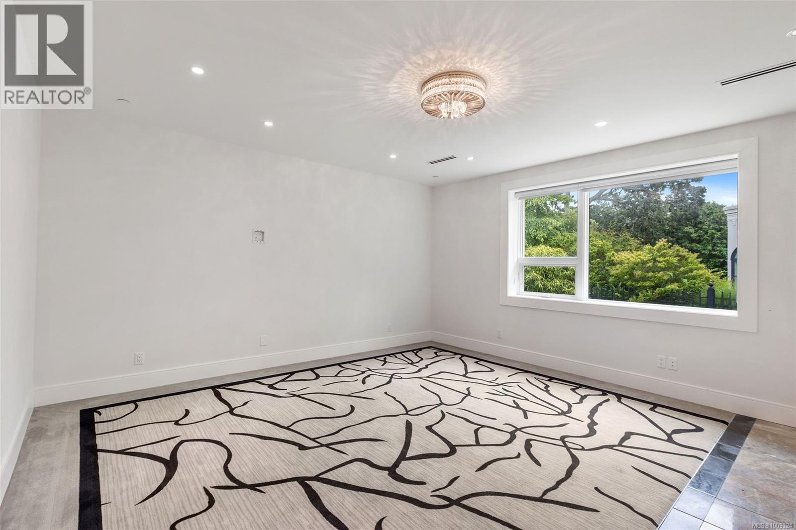 3355 Midland Rd, Oak Bay, British Columbia