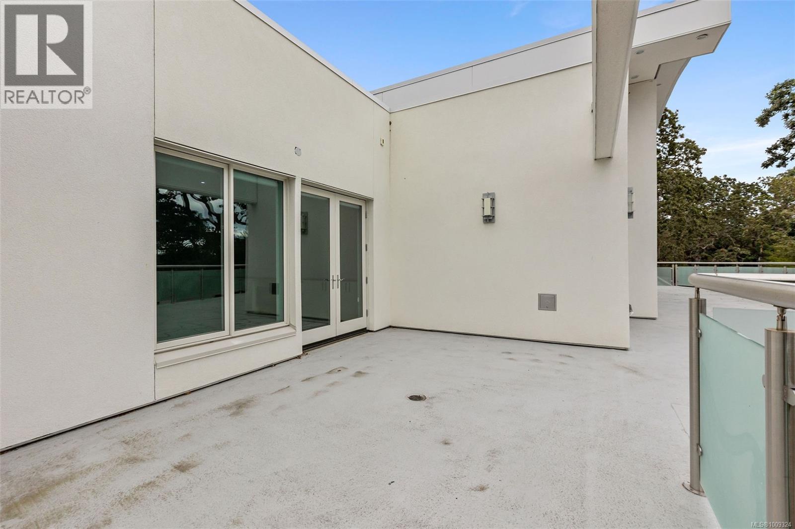 3355 Midland Rd, Oak Bay, British Columbia