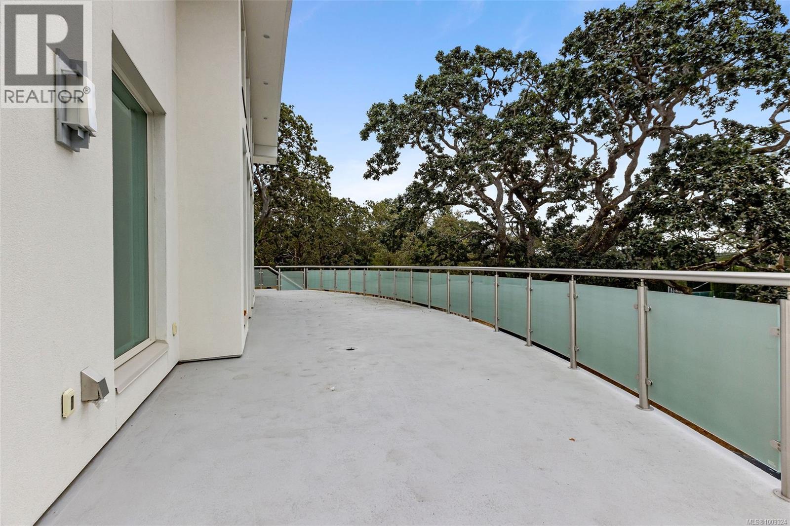 3355 Midland Rd, Oak Bay, British Columbia