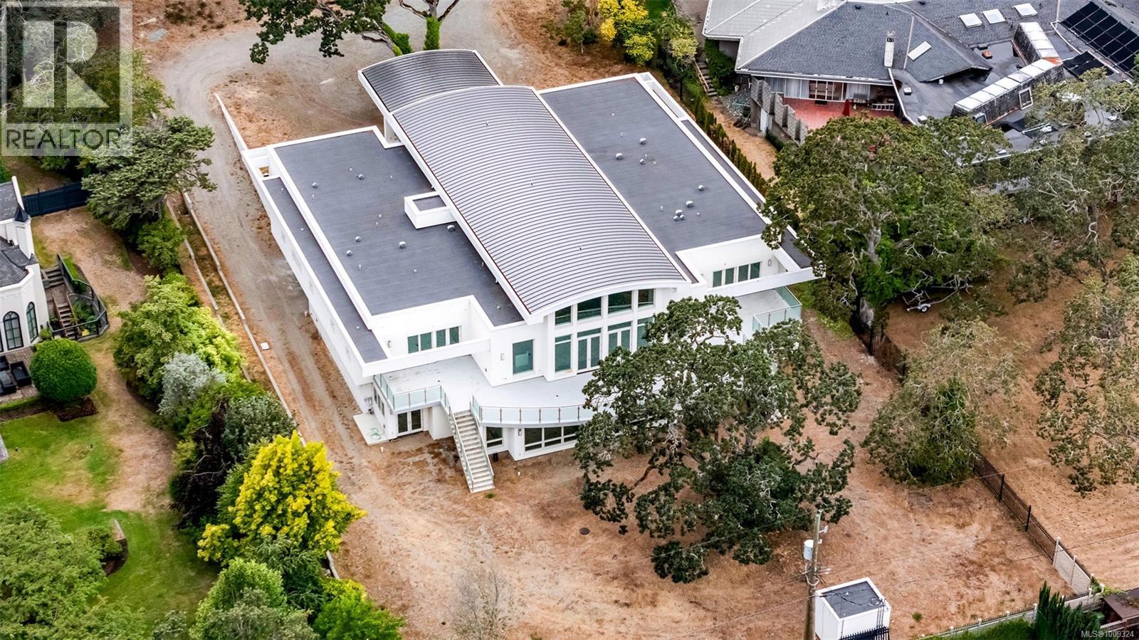 3355 Midland Rd, Oak Bay, British Columbia