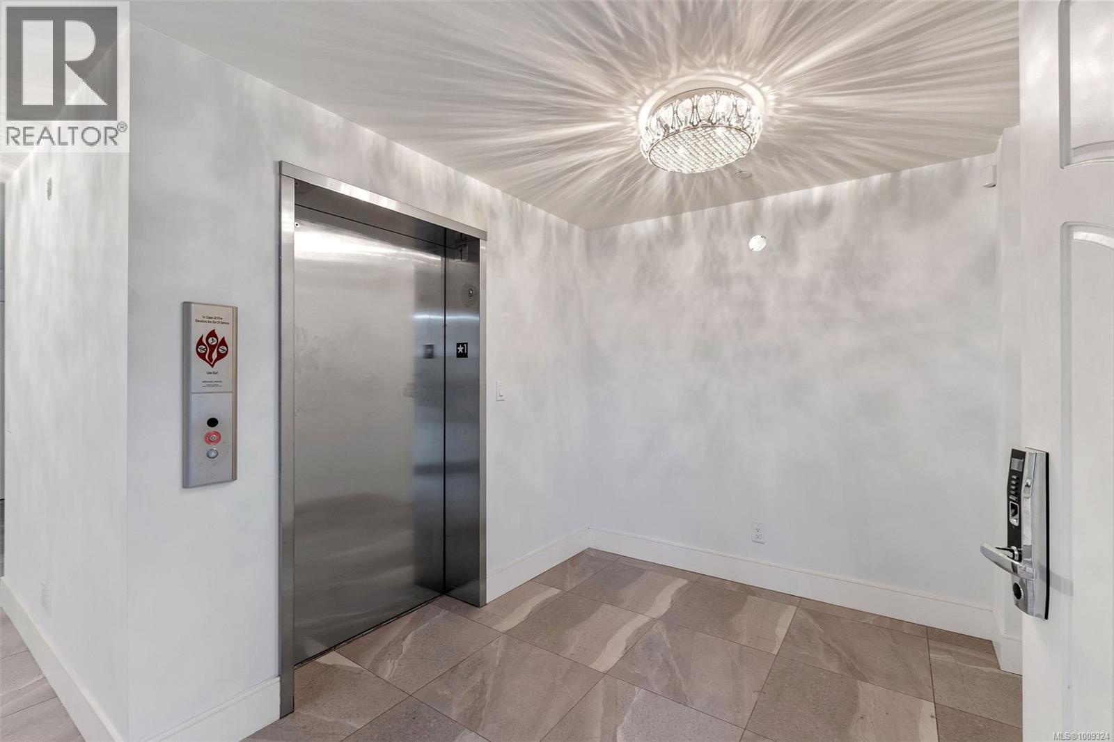 3355 Midland Rd, Oak Bay, British Columbia