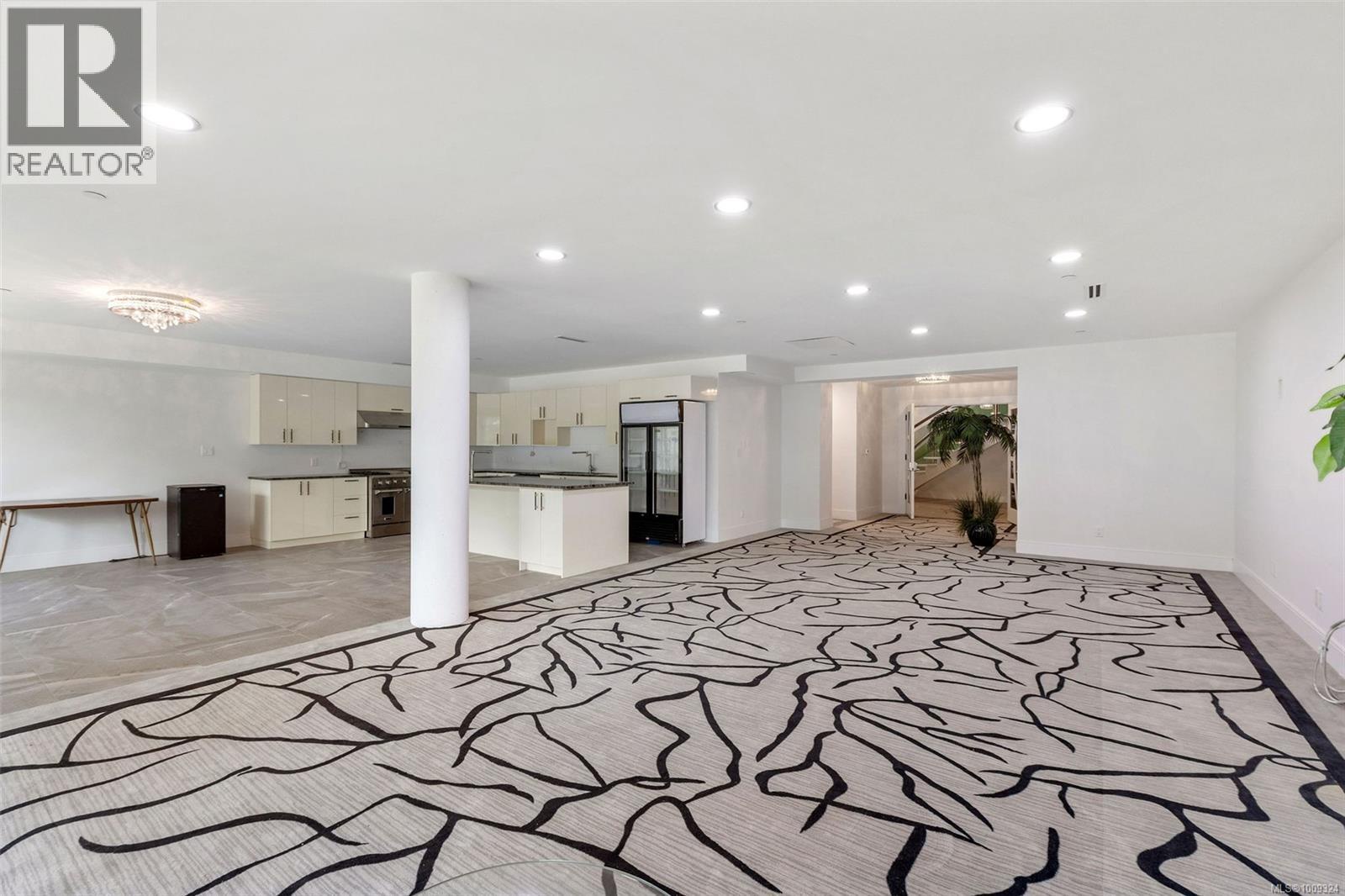 3355 Midland Rd, Oak Bay, British Columbia