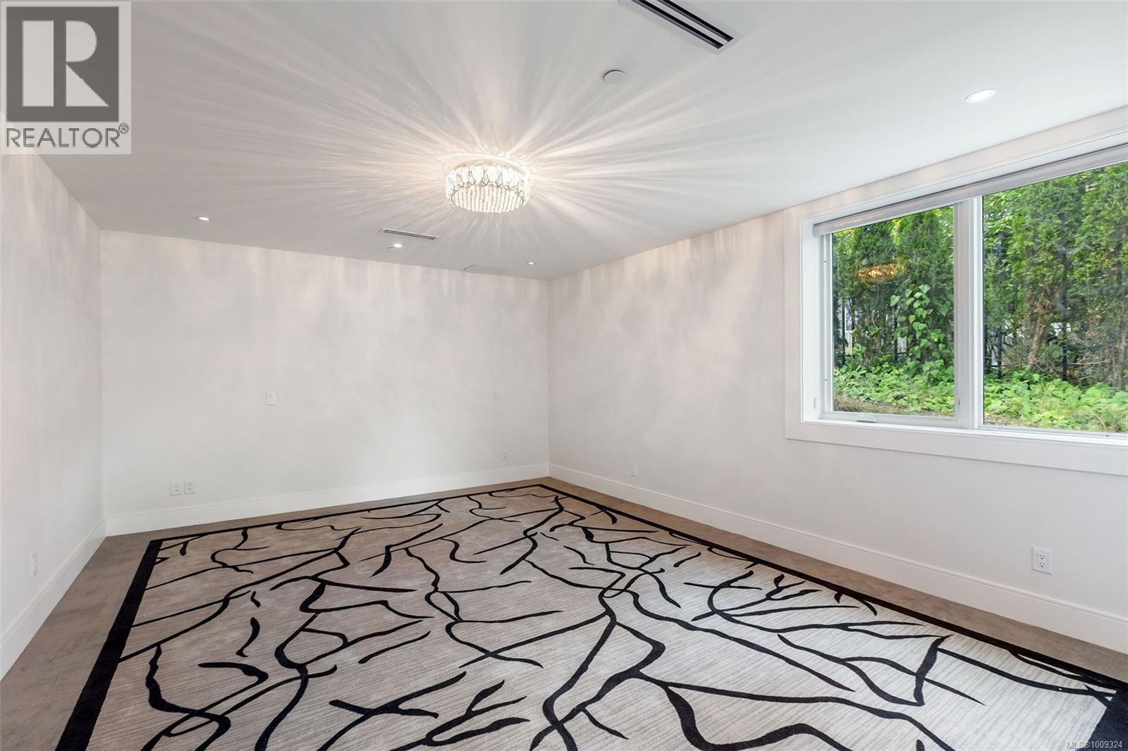 3355 Midland Rd, Oak Bay, British Columbia