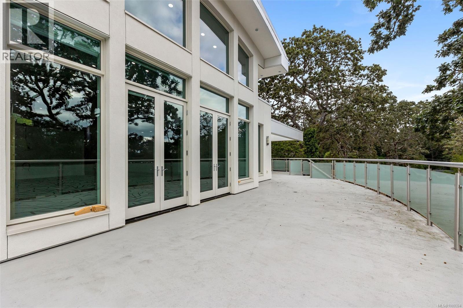 3355 Midland Rd, Oak Bay, British Columbia