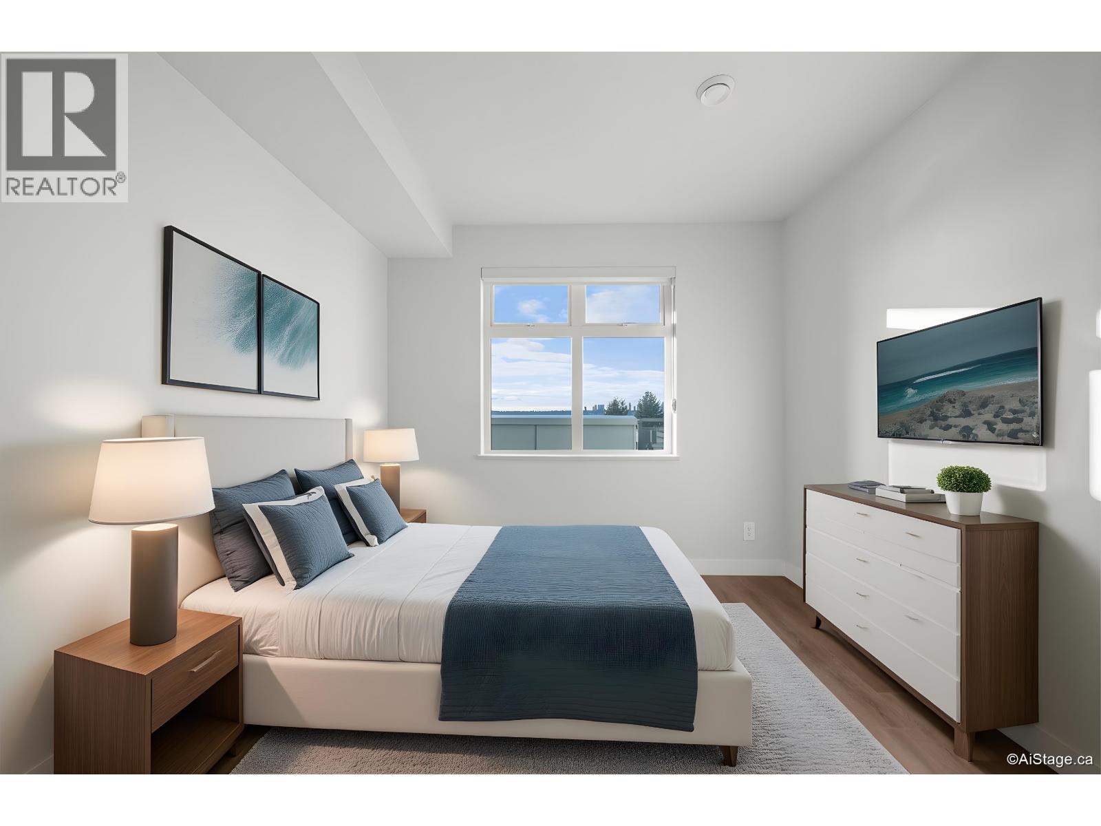 303 5535 Hastings Street, Burnaby, British Columbia