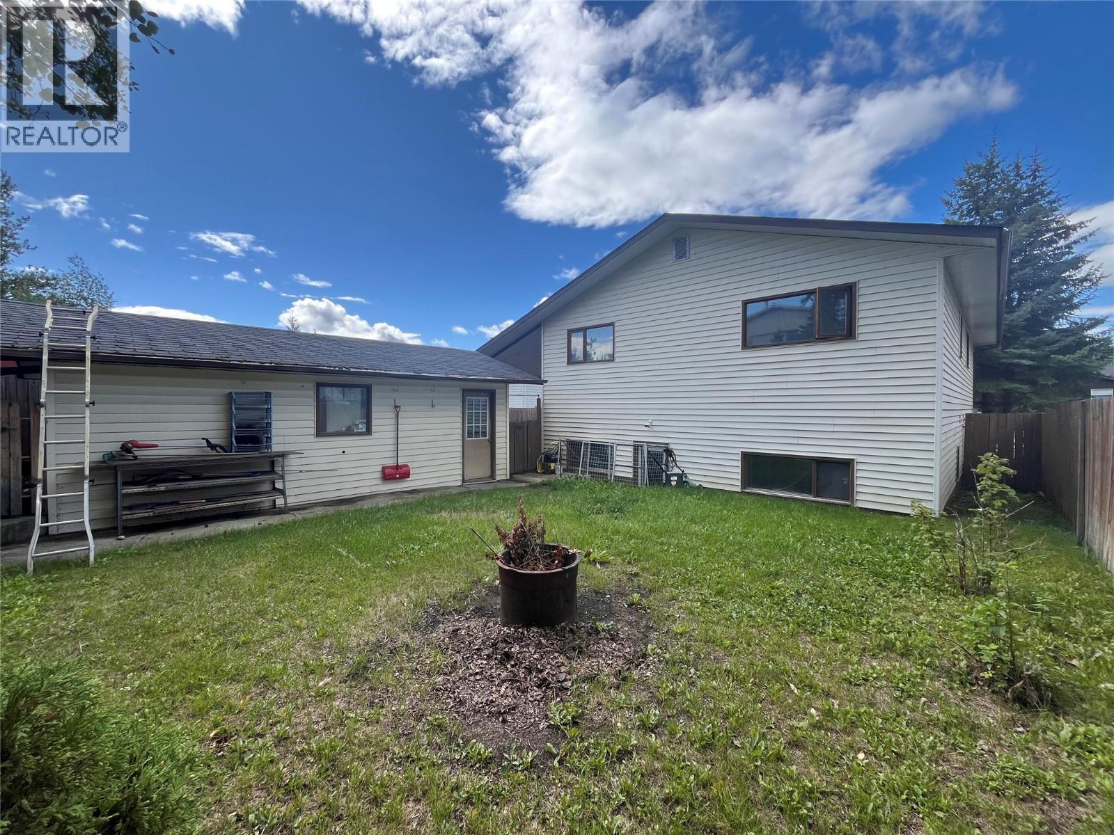 167 Sukunka Avenue, Tumbler Ridge, British Columbia