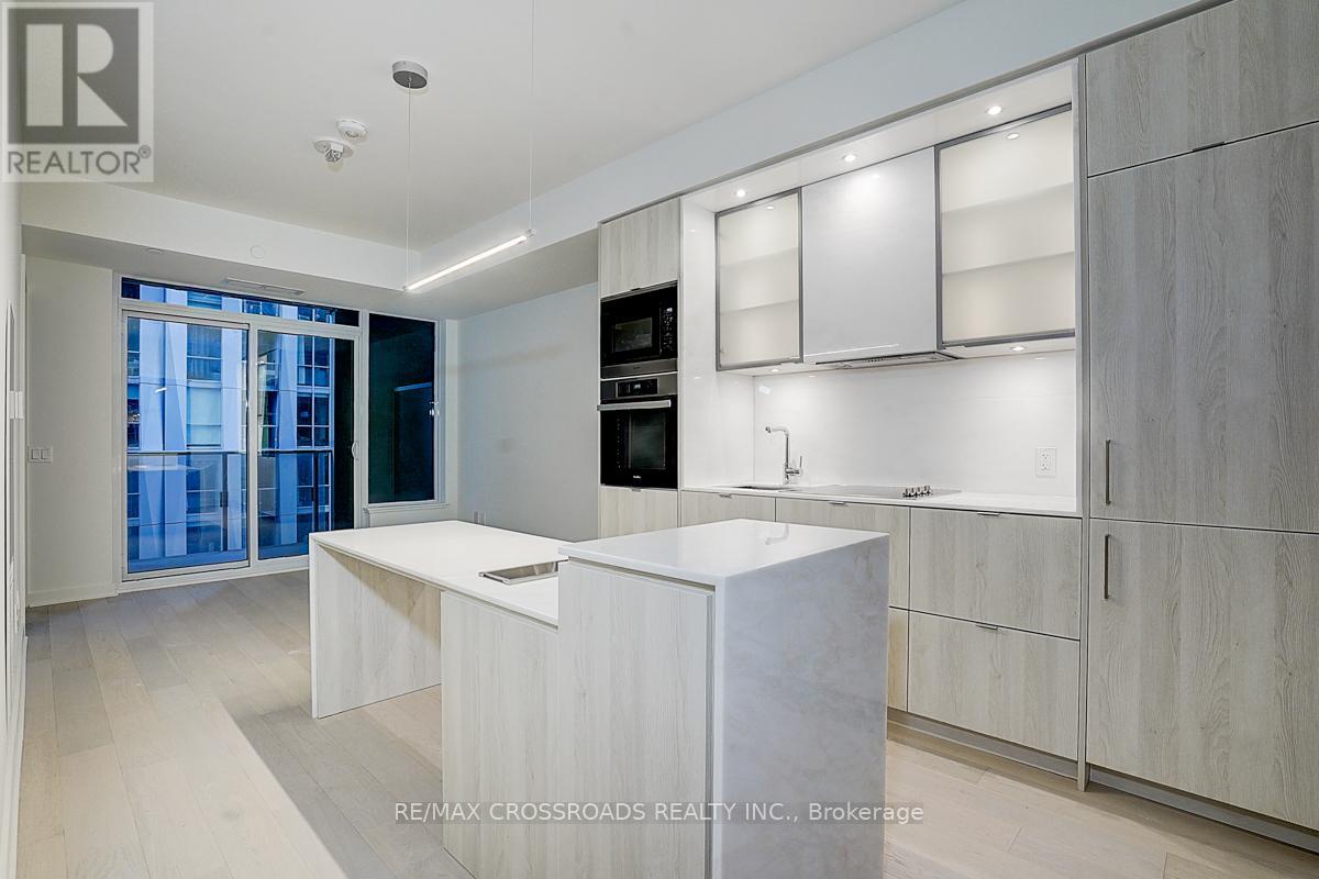 1607 - 11 Yorkville Avenue, Toronto (annex), Ontario