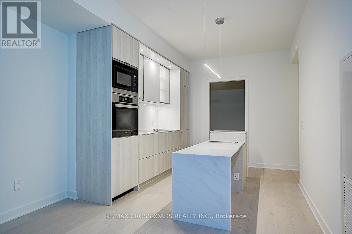 1607 - 11 Yorkville Avenue, Toronto (annex), Ontario