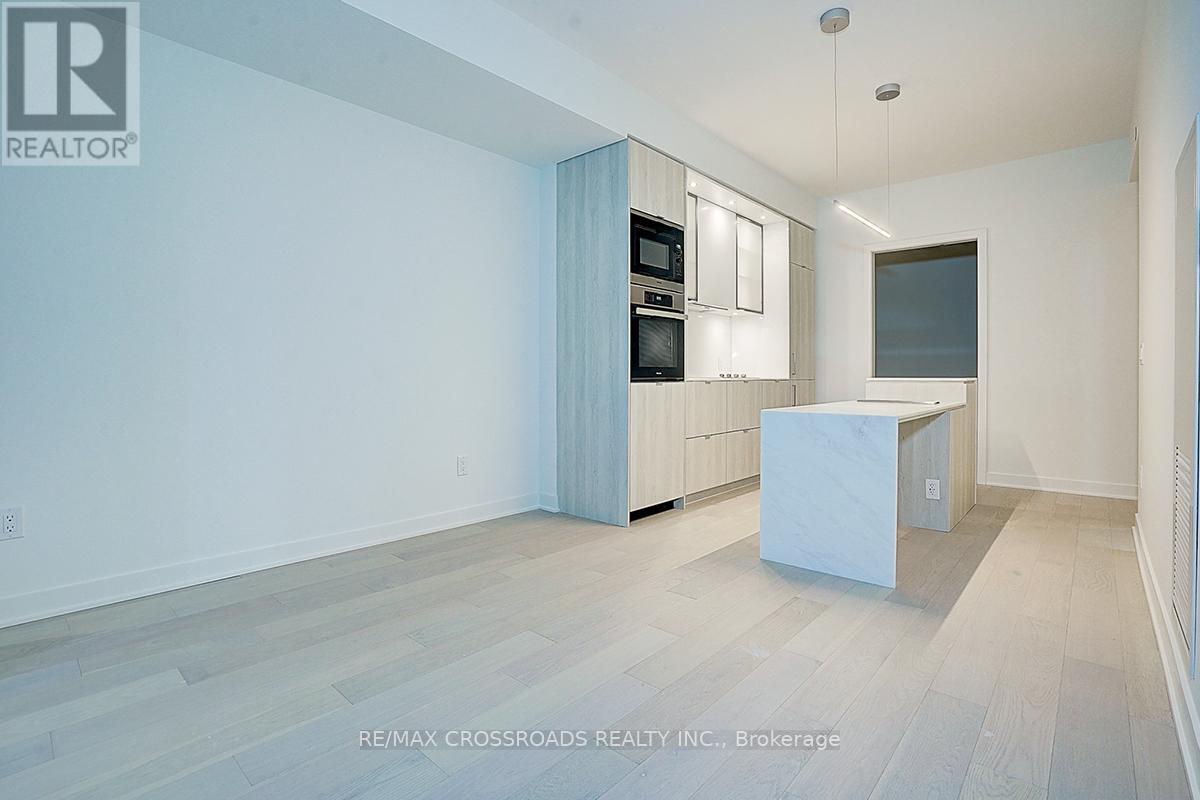 1607 - 11 Yorkville Avenue, Toronto (annex), Ontario