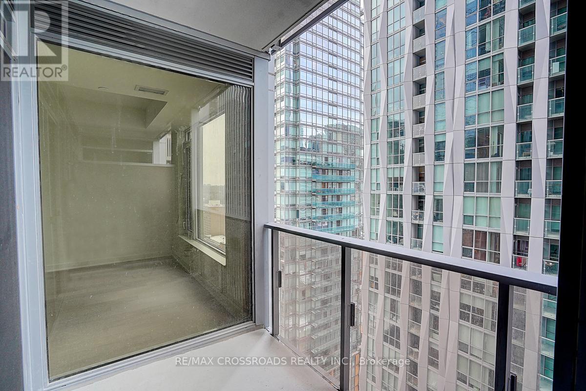 1607 - 11 Yorkville Avenue, Toronto (annex), Ontario