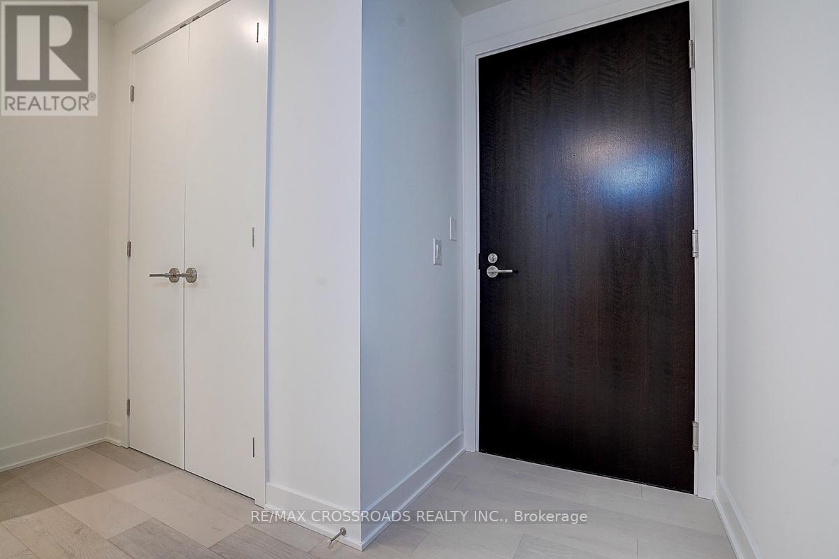 1607 - 11 Yorkville Avenue, Toronto (annex), Ontario