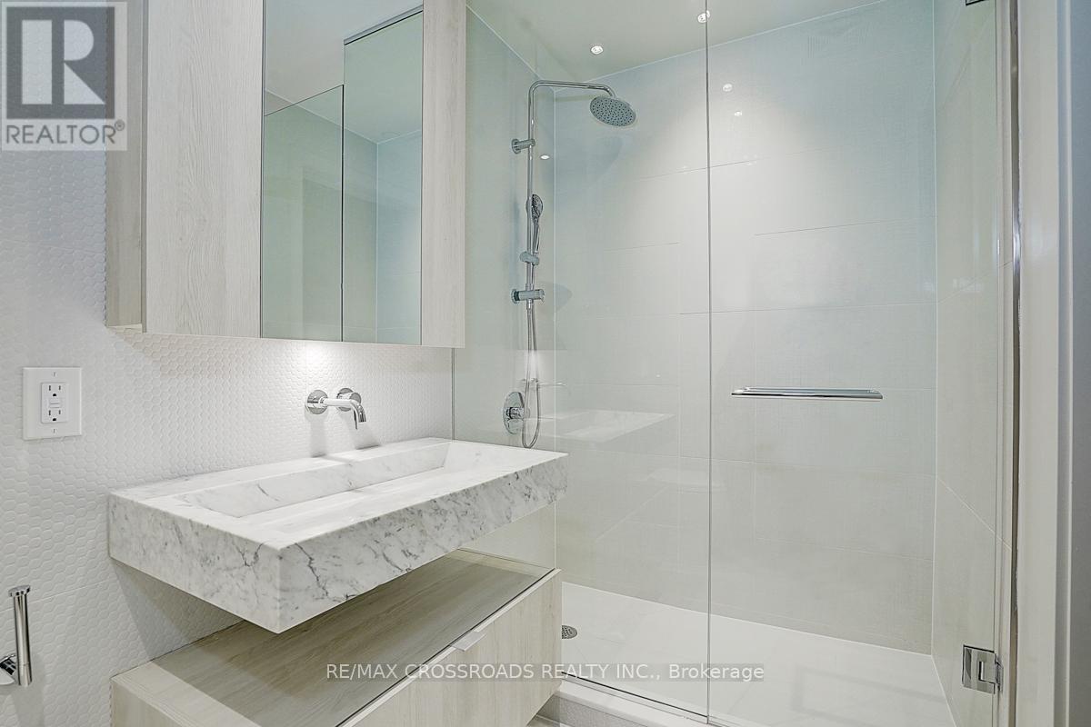 1607 - 11 Yorkville Avenue, Toronto (annex), Ontario