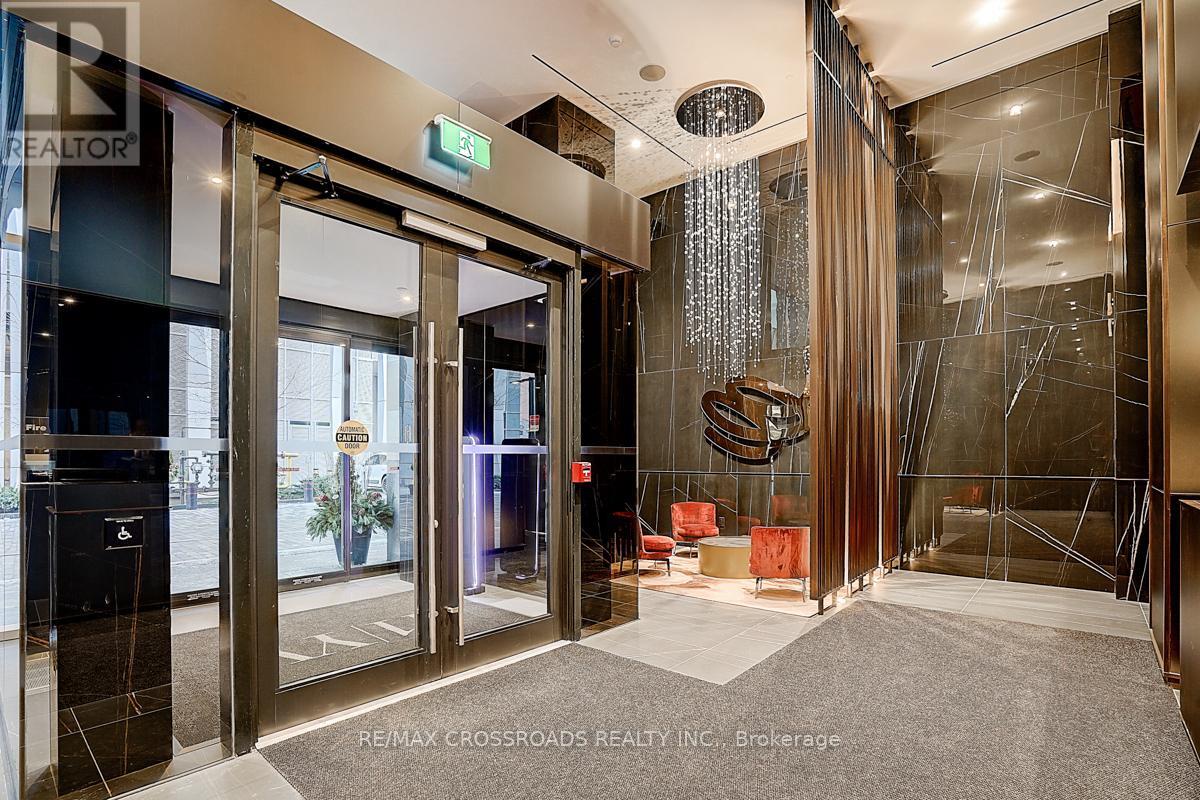 1607 - 11 Yorkville Avenue, Toronto (annex), Ontario