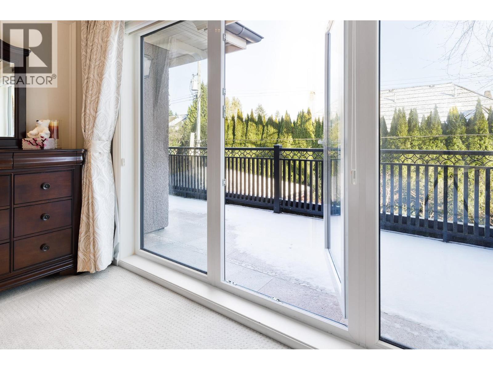 5826 Angus Drive, Vancouver, British Columbia