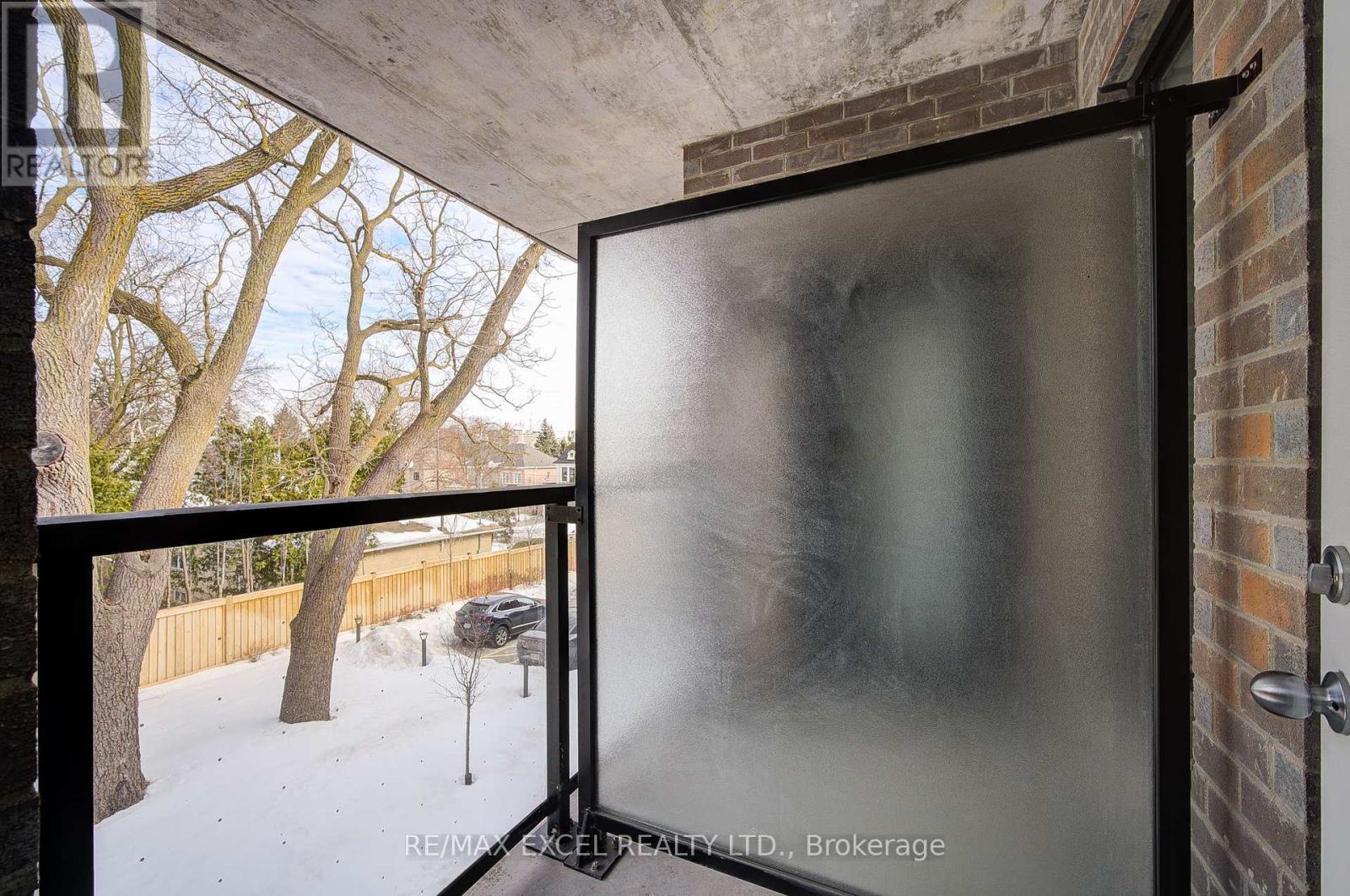 26 - 51 Winlock Park, Toronto (newtonbrook East), Ontario