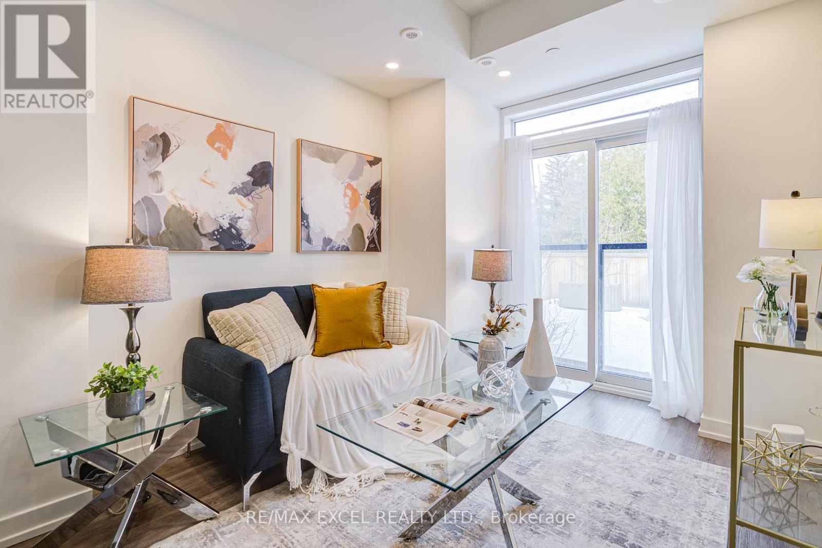 26 - 51 Winlock Park, Toronto (newtonbrook East), Ontario