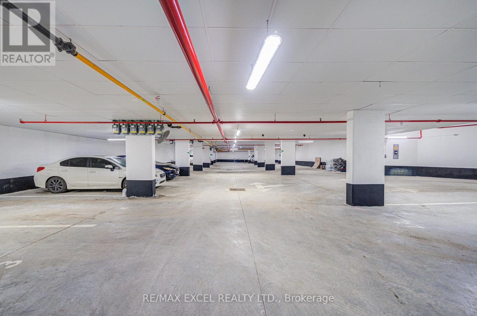 26 - 51 Winlock Park, Toronto (newtonbrook East), Ontario